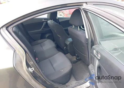 2011 Mazda Mazda3 I Touring из США, поврежденный, VIN JM1BL1VG6B1384875